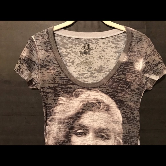 Marilyn Monroe t-shirt - Picture 2 of 4